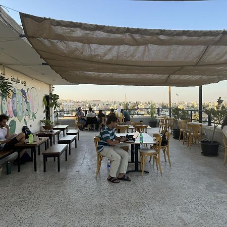 Battuta Hostel Amman Luaran gambar