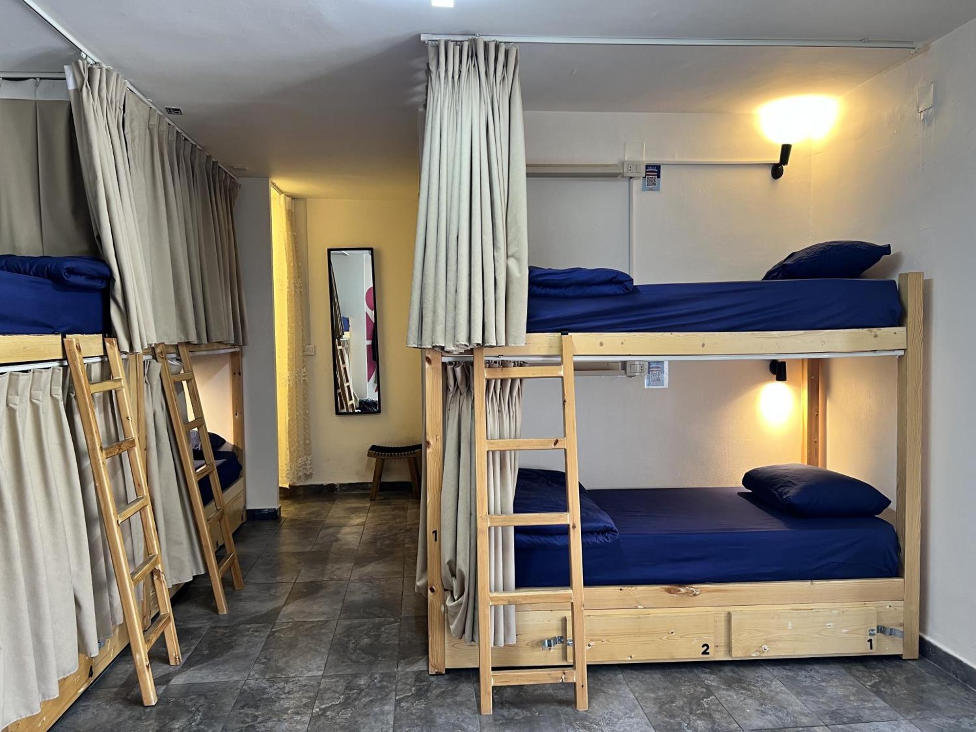 Battuta Hostel Amman Bilik gambar