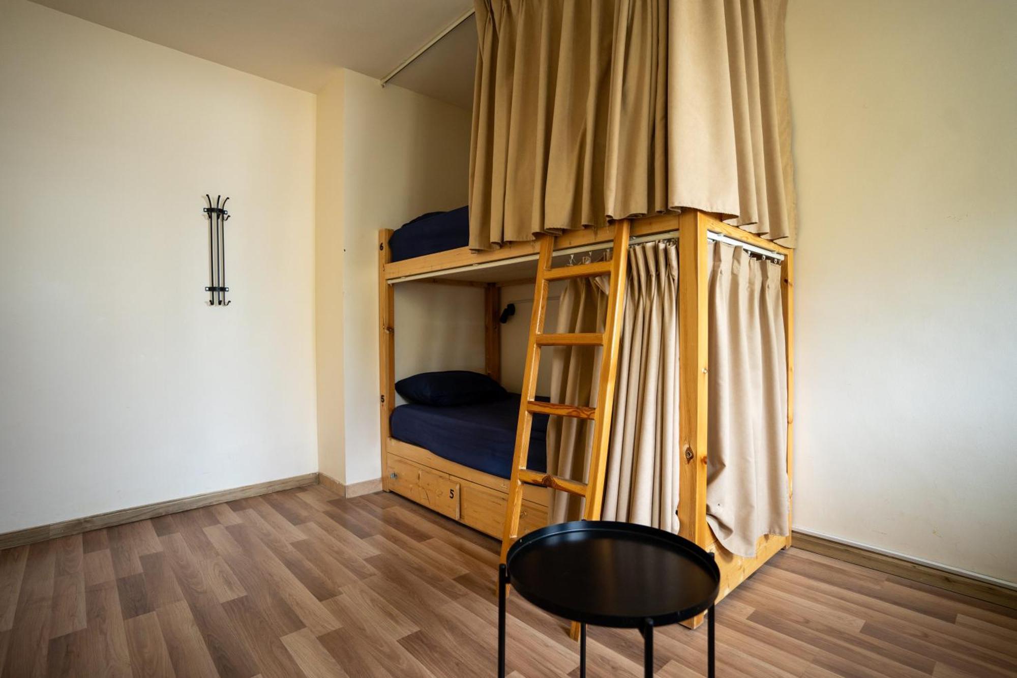 Battuta Hostel Amman Bilik gambar